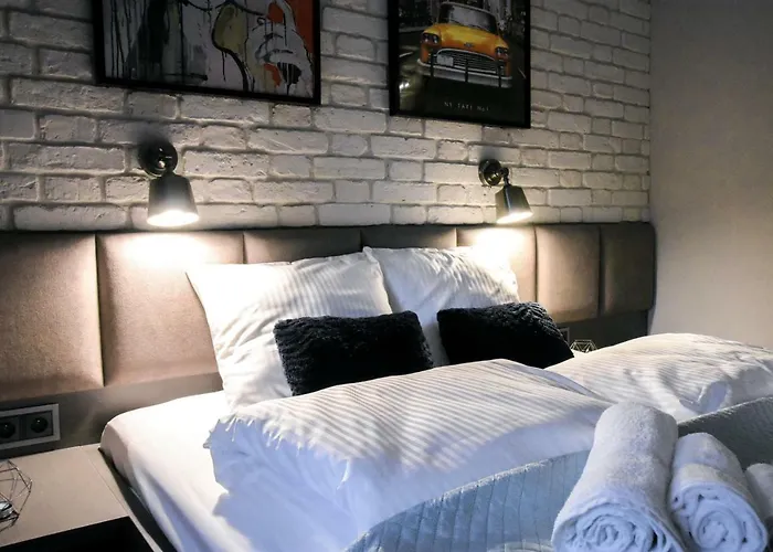 Your Private 5-Star Home In Katowice # 5-Minute Walk To Spodek, 10 Minutes To City Center