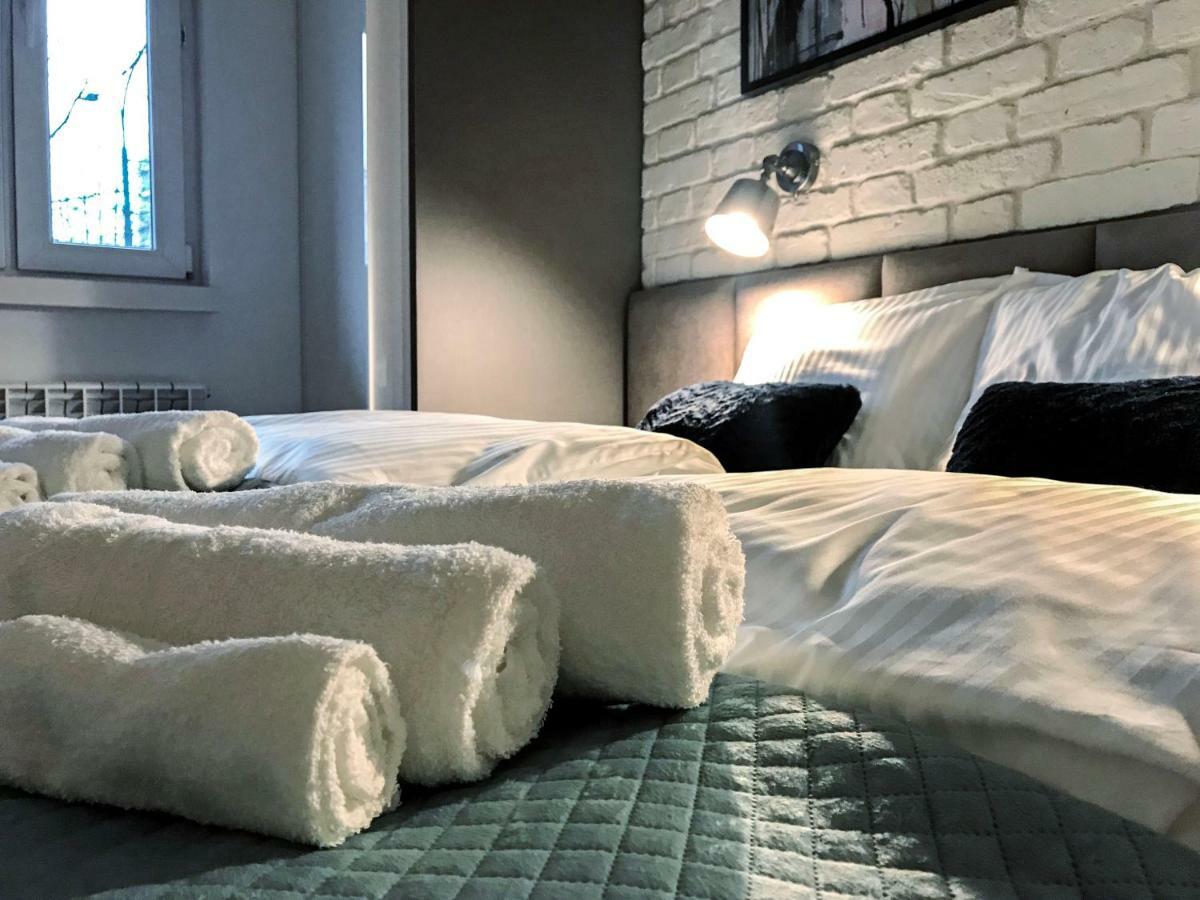 Your Private 5-star In # 5-minute Walk To Spodek, 10 Minutes To Center
